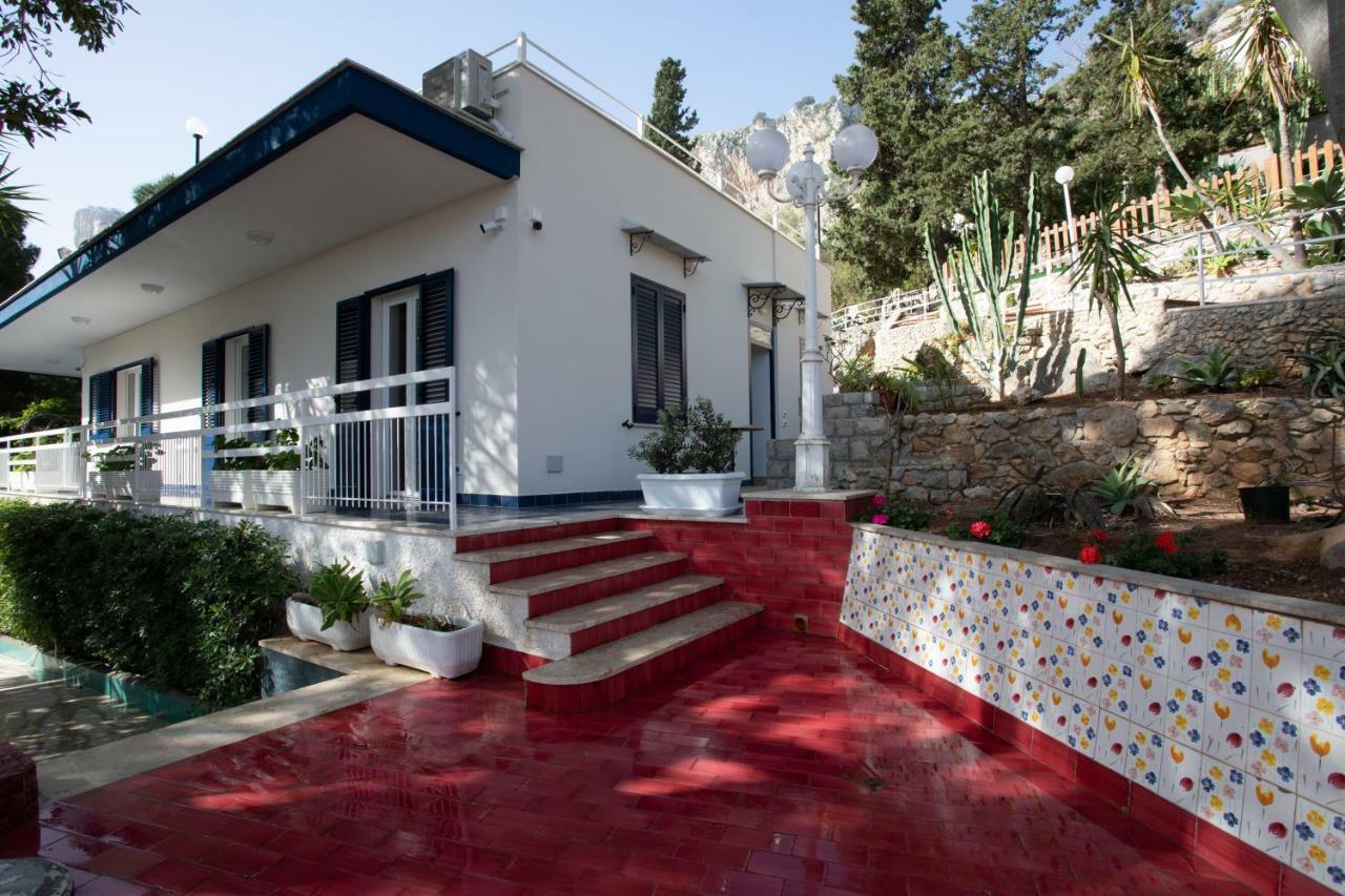 Villa Aurora Mondello Addaura Bagian luar foto