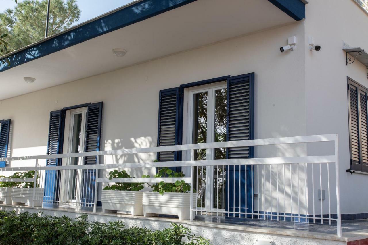 Villa Aurora Mondello Addaura Bagian luar foto